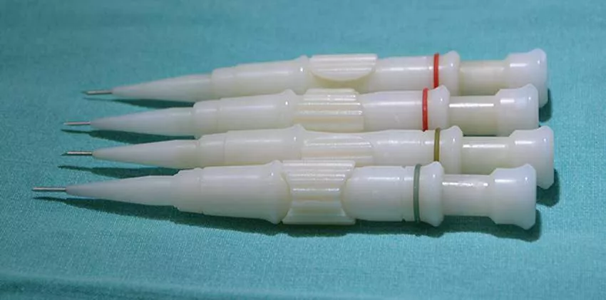 DHI saç ekimi yöntemi, ön kanal açmadan doğrudan implantasyon.
